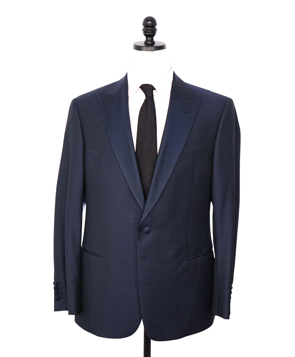 $1,995 ARMANI COLLEZIONI - "G Line" Navy Dinner Jacket Blazer - 42R